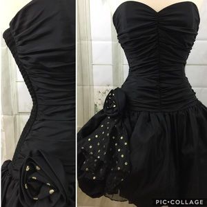 Gorgeous Vintage 1980’s Prom Dress S/M Bubble Gold